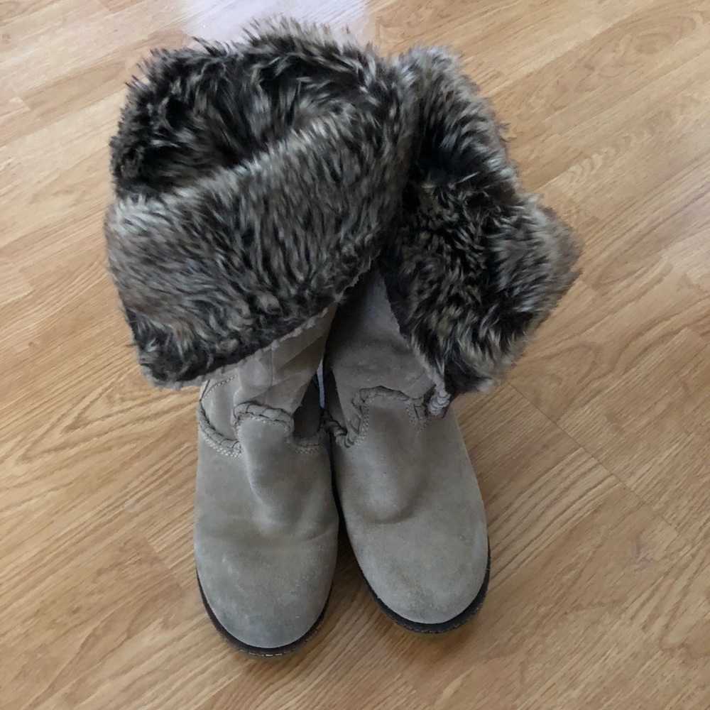 EUC Zara Fur Lined Suede Boots Size Eur 39 US 8